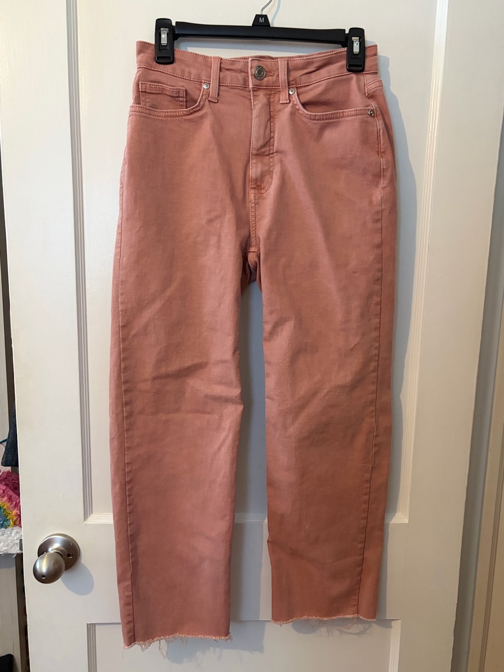 LC Lauren Conrad Women’s Pink Straight-Leg Crop Jeans
